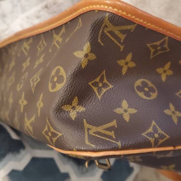 💥💥SOLD💥💥Louis Vuitton Sac Jiebesiere GM - Picture 12 of 16